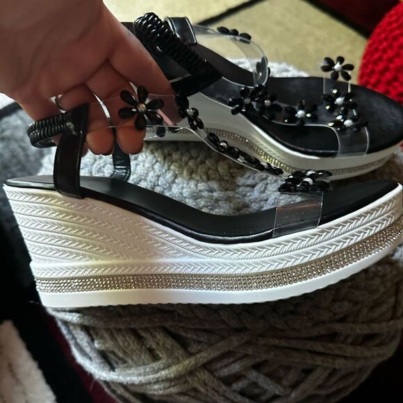 Macy's Black Floral Wedge Sandals - Picture 11 of 11